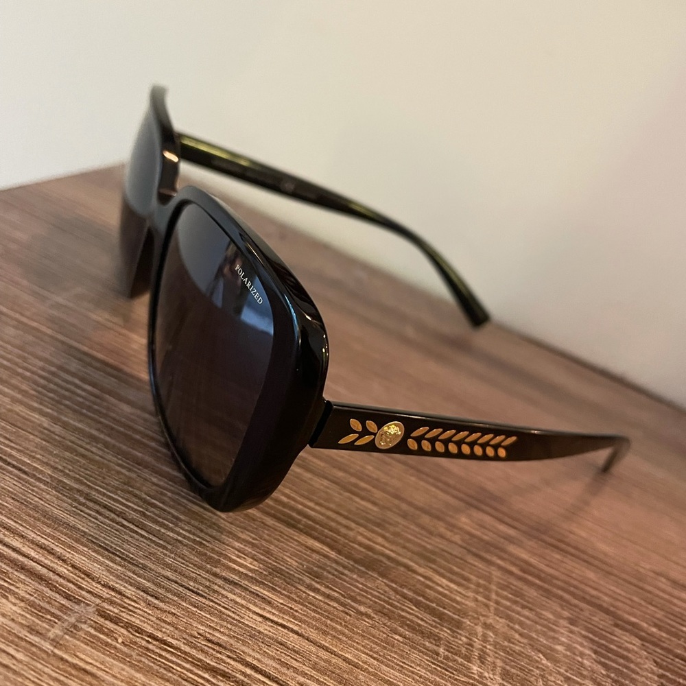 Brand new oversized Versace sunglasses